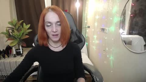 Snapshot of breeterner chatting on 01.27.25 breeterner online show from 01.27.25