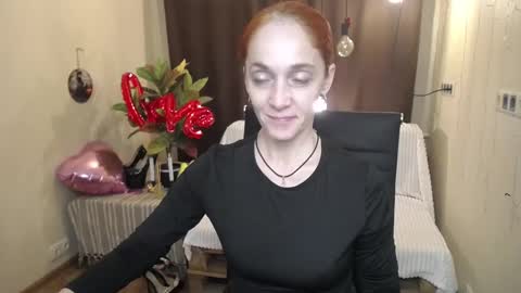 Snapshot of breeterner chatting on 02.21.25 breeterner online show from 02.21.25