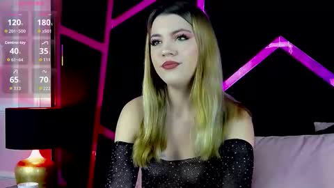 Zeline online show from 01.11.26