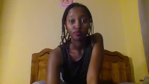 Snapshot of breezykan123 chatting on 12.21.25 breelia online show from 12.21.25