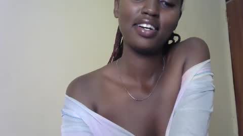 Snapshot of breezykan123 chatting on 04.10.26 breelia online show from 04.10.26