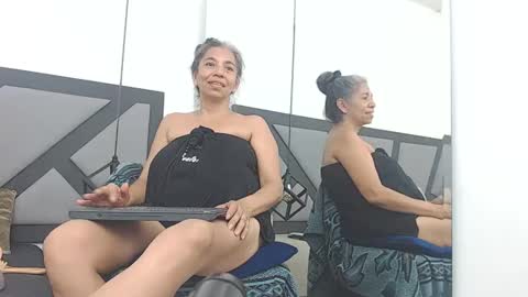 Snapshot of brenda_velasquez chatting on 03.12.25 BRENDA VELASQUEZ online show from 03.12.25