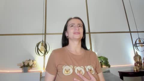 MeganBeaked online show from 11.14.25