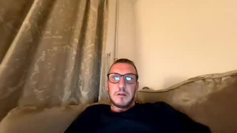 Snapshot of brettbigdee chatting on 05.15.26 brettbigdee online show from 05.15.26