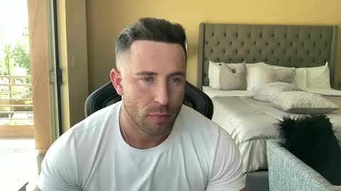 Brett Mycles online show from 09.26.25