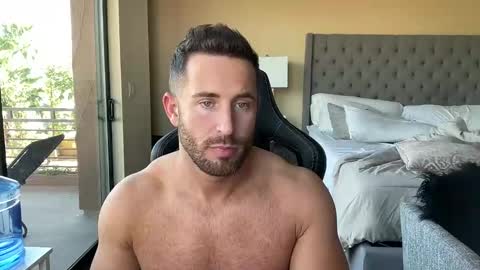 Brett Mycles online show from 11.04.25