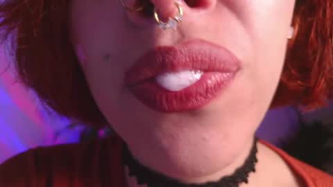 Snapshot of bri_von_dhara_ chatting on 04.16.26 Bri online show from 04.16.26