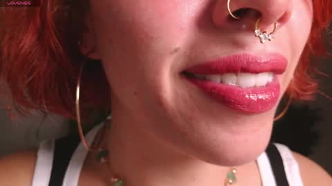 Snapshot of bri_von_dhara_ chatting on 04.26.26 Bri online show from 04.26.26