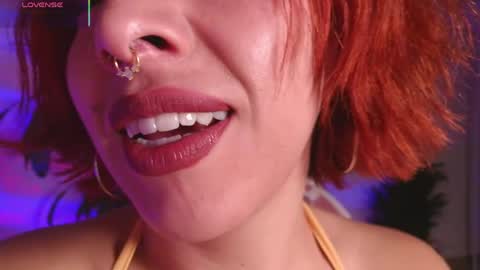 Snapshot of bri_von_dhara_ chatting on 05.17.26 Bri online show from 05.17.26
