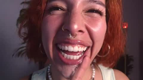 Snapshot of bri_von_dhara_ chatting on 05.26.26 Bri online show from 05.26.26
