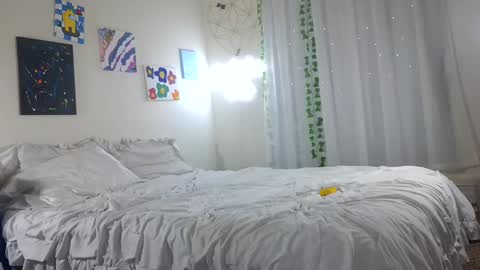 Bria Bubbles online show from 01.07.25