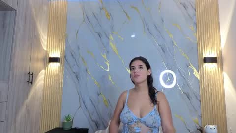 Snapshot of briana_7777 chatting on 04.01.26 Manuela online show from 04.01.26