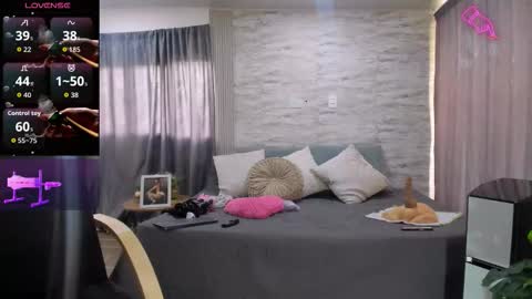 Snapshot of briana_preston91 chatting on 10.29.25 briana preston online show from 10.29.25