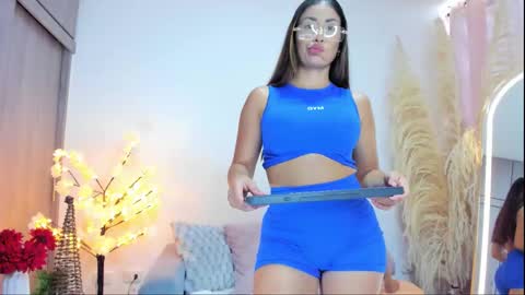 Snapshot of briana_preston91 chatting on 11.28.25 briana preston online show from 11.28.25