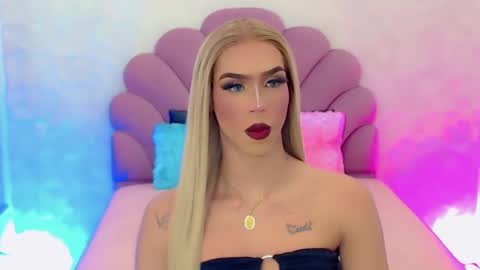 Snapshot of briana_sex32 chatting on 02.01.25 BRIANA online show from 02.01.25