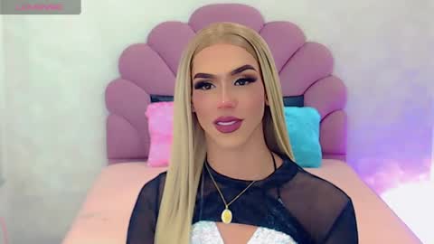 Snapshot of briana_sex32 chatting on 02.13.25 BRIANA online show from 02.13.25