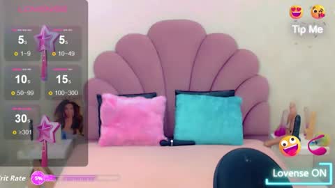 Snapshot of briana_sex32 chatting on 09.17.25 BRIANA online show from 09.17.25