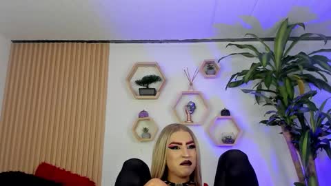 briana_white online show from 01.13.26