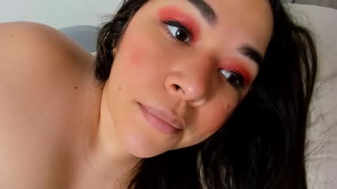 Snapshot of brianna_fallingangel chatting on 12.17.25 brianna_fallingangel online show from 12.17.25