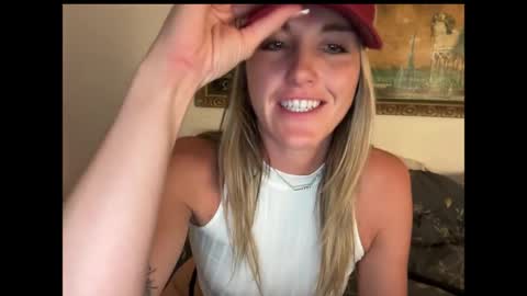 Long legstight pussyperky titties need I say more online show from 04.09.26