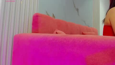    online show from 09.25.25