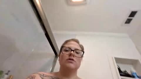 Snapshot of briebaby88 chatting on 06.09.26 Leela Marie xo online show from 06.09.26