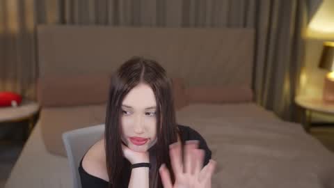 Diamonds Girls online show from 09.22.25