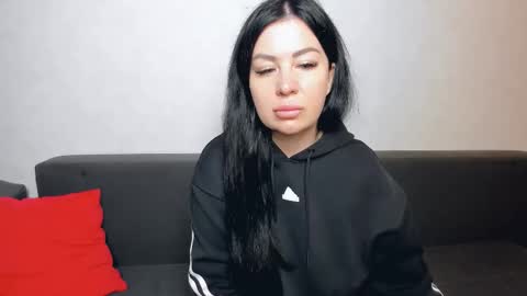 Snapshot of brilliantegirl_ chatting on 10.19.25 brilliantegirl_ online show from 10.19.25