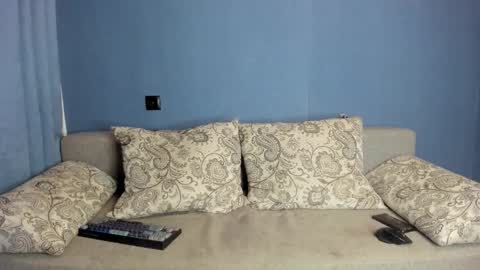 bristlebback online show from 10.02.25