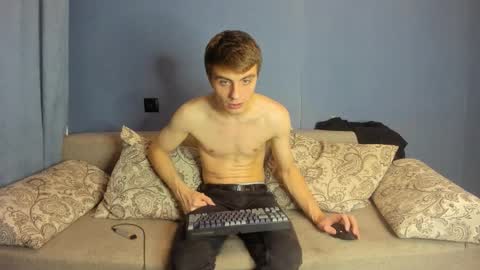 bristlebback online show from 11.19.25