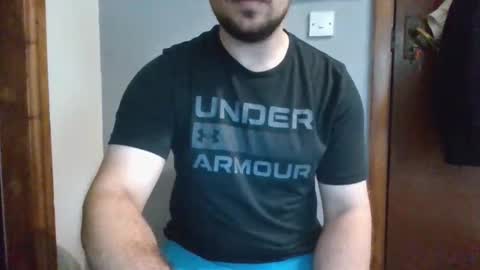 Snapshot of british_guy69 chatting on 12.05.25 british_guy69 online show from 12.05.25