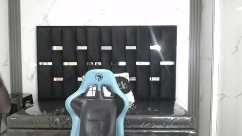 Britney  online show from 02.22.26