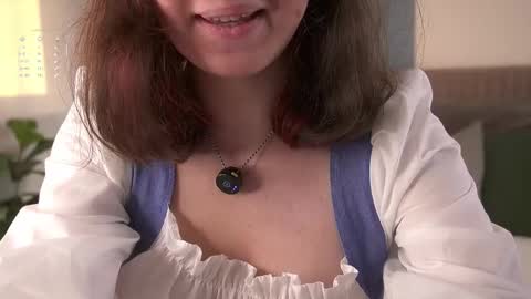 Lina online show from 09.17.25