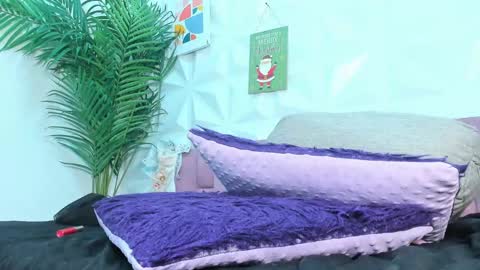 Snapshot of briyit_doll chatting on 01.07.25 BRIYIT online show from 01.07.25