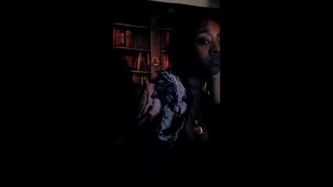 Snapshot of broad90210 chatting on 05.03.26 broad90210 online show from 05.03.26