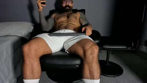 Snapshot of brockhurn_ chatting on 06.01.26 brockhurn_ online show from 06.01.26
