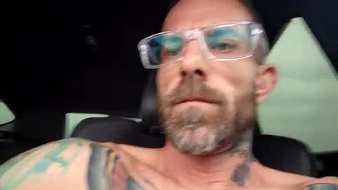 Snapshot of brodyrad chatting on 04.22.26 Brody Rad online show from 04.22.26
