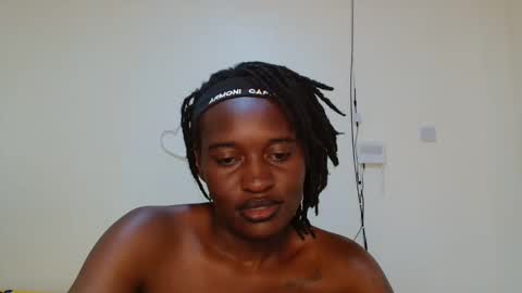 Snapshot of broken_haloo chatting on 04.04.26 broken_haloo online show from 04.04.26