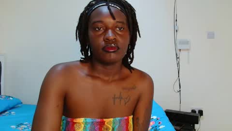 Snapshot of broken_haloo chatting on 04.13.26 broken_haloo online show from 04.13.26