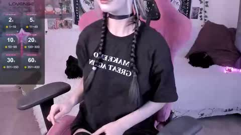 Martha online show from 09.23.25