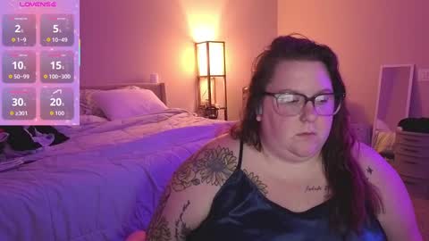 Madam Brooke online show from 11.11.25