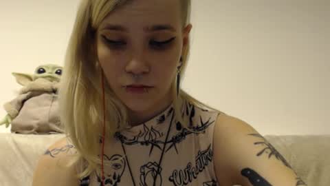 Snapshot of brookewylde_20 chatting on 02.26.26 brookewylde_20 online show from 02.26.26