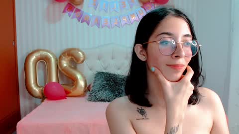 Snapshot of brooklove_doll chatting on 12.16.24 Brook Loves online show from 12.16.24