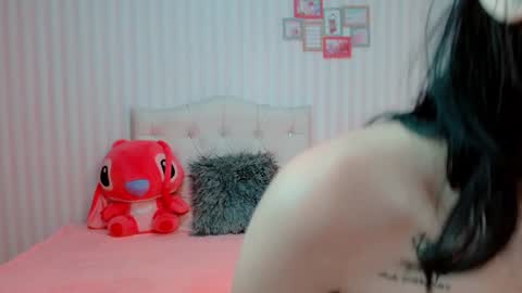 Snapshot of brooklove_doll chatting on 01.16.25 Brook Loves online show from 01.16.25