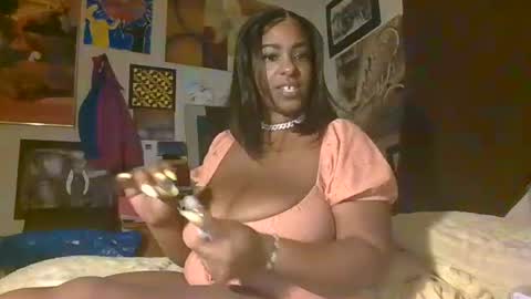 Snapshot of brooklyninfinity chatting on 10.25.25 brooklyninfinity online show from 10.25.25