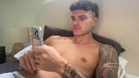 BrooklynTay online show from 03.10.26