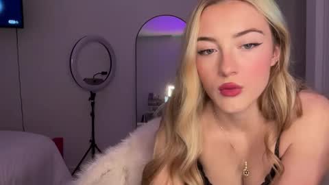 brookyxo online show from 12.31.24