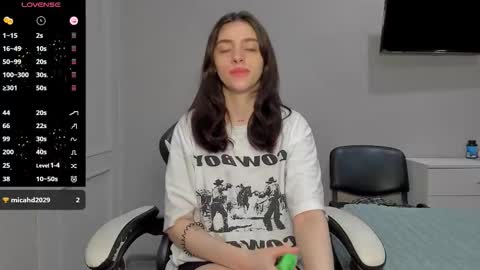 broosnica1 online show from 11.01.25