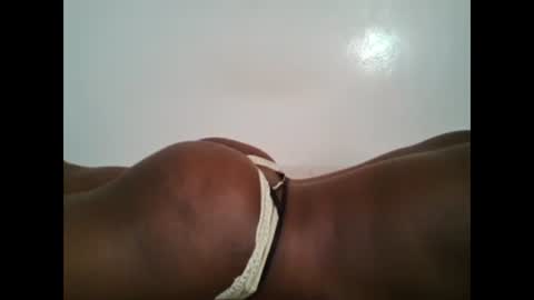 Snapshot of brown_bebes chatting on 02.21.25 brown_bebes online show from 02.21.25