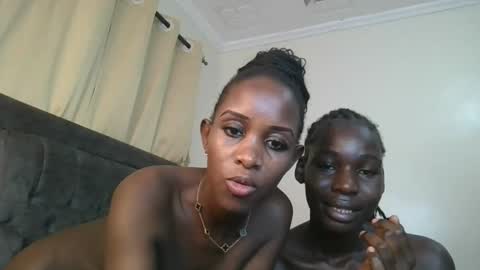 Snapshot of brown_sugar4 chatting on 05.09.26 brown_sugar4 online show from 05.09.26
